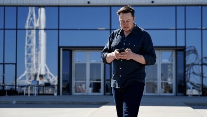 SpaceX torna sulla terra. Cali in Borsa per Musk, in attesa del nuovo lancio spaziale