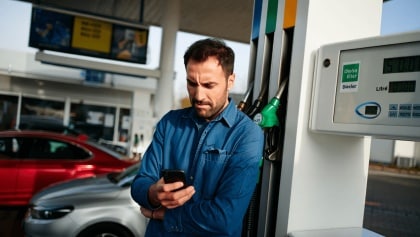 Lo sconto sul gasolio alla pompa si ferma al 60% del taglio delle accise. Consumatori: “Film già visto, va cambiata la normativa”