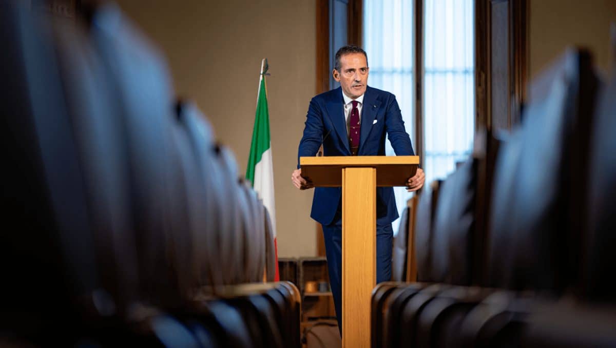 Lo Stato non fa più l'azionista, ma Giorgetti chiede di più alle banche per la crescita