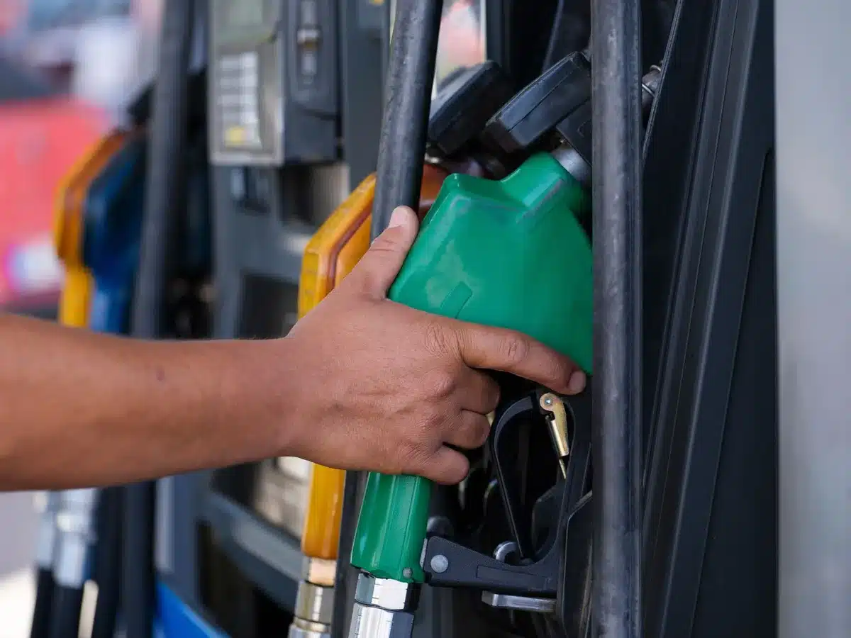 Pompa di gasolio con display del prezzo al litro