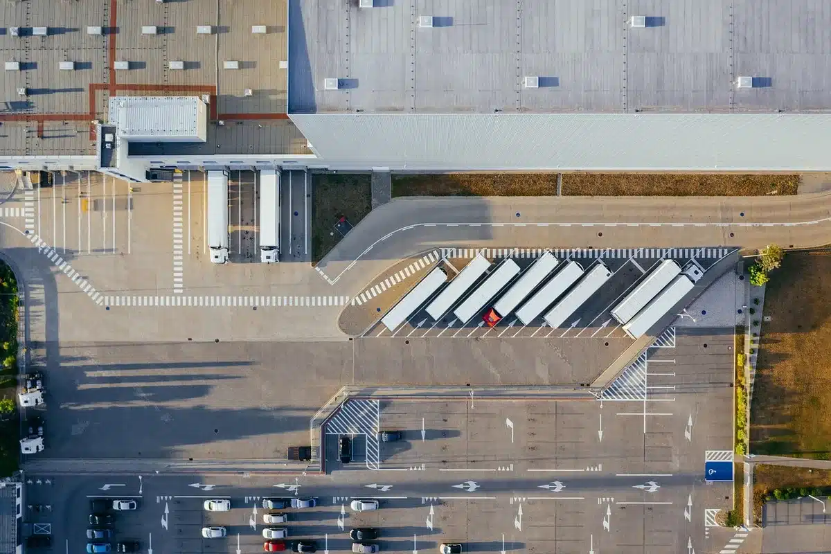 Catene di approvvigionamento globali e ottimizzazione dei costi di transito merci